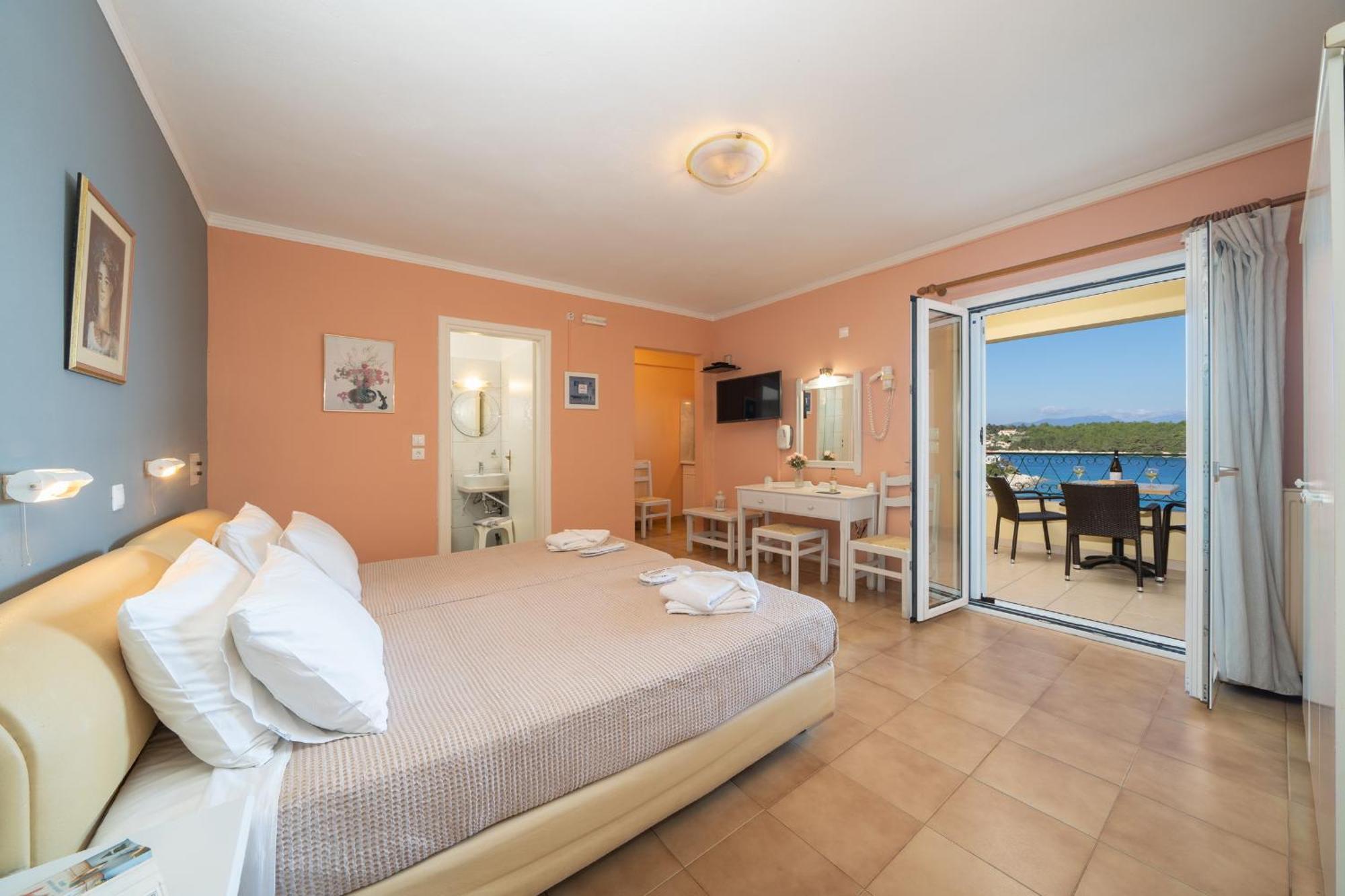 Stella Hotel Apartments Fiskardo Eksteriør billede